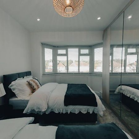 Homely & Peaceful Living Space Morden  外观 照片